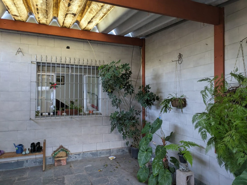 Sobrado 3 Dormitórios, 2 Vagas Com Edicula