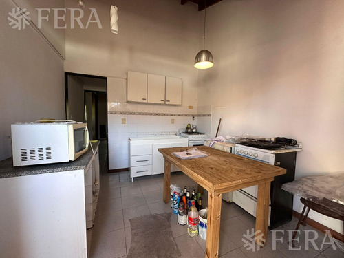 Alquiler De Departamento 2 Ambientes Con Balcón En Quilmes Oeste