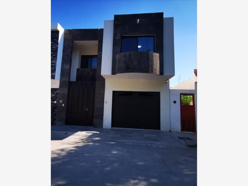 Imagen 1 de 1 de Casa En Venta En Lerdo Centro