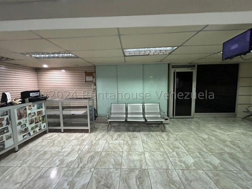 José Trivero Alquila Local Comercial Ubicado En El Este De Barquisimeto