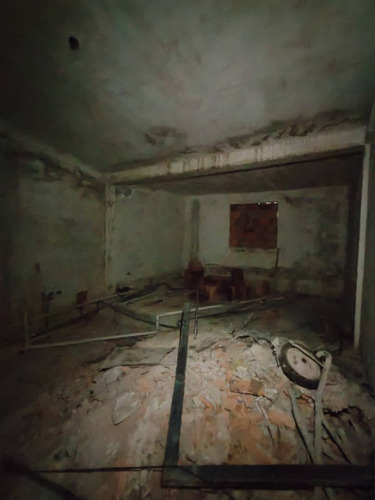 Casa En Trigal Sur, Valencia, De 2 Niveles, Para Remodelar. Gg.p