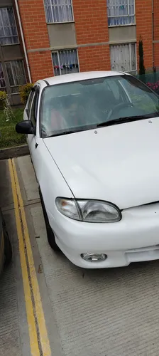Hyundai Accent 1.3 Ls 4 p