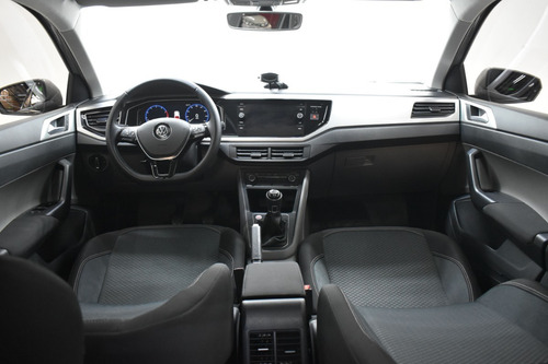 Volkswagen Polo 1.6 Highline Manual 5p 2018 Rpm Moviles