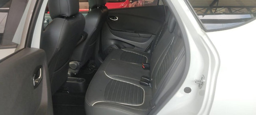 Renault Captur CAPTUR INTENSE 1.6 16V FLEX 5P AUT.