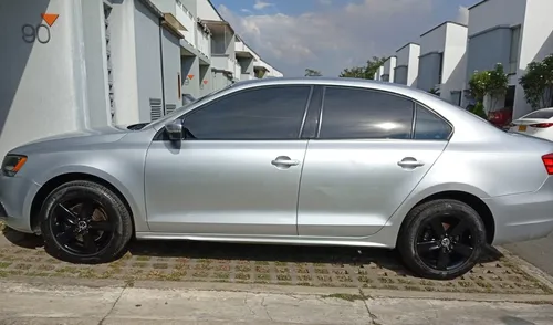 New Jetta Trendline 2.5