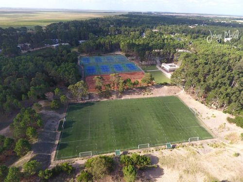 Lote Interno #600-700 - Costa Esmeralda - Golf 2 - 834m2 #id 11432