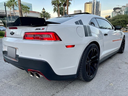 Imagen 7 de 13 de Chevrolet Camaro Zl1 2014