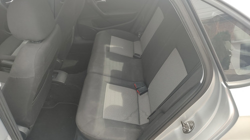 Volkswagen Vento 1.6 Highline Mt