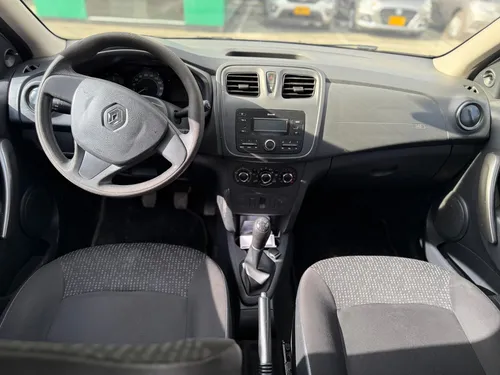 Renault Logan 1.6 Authentique / Life