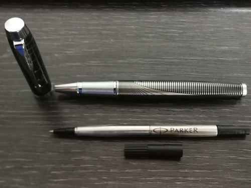 Rollerball Parker Metallic Est - Unidad a $129900