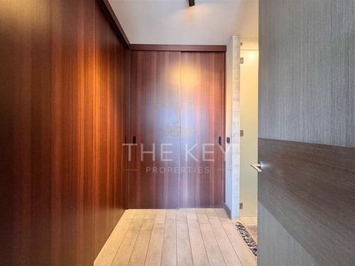 Departamento Duplex En Venta De 3 Dorm. En Vitacura