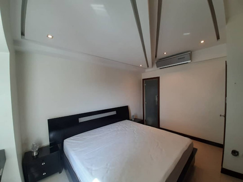 Imagen 17 de 28 de Imponente Apartamento De Lujo Urb La Trigaleña Jc-lp
