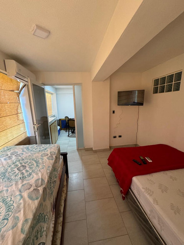 En Venta Apartamento En Tucacas, Caribbean Suite. Yb7263