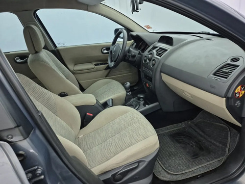 Renault Megane 2008 2.0 C2e20 Mt 