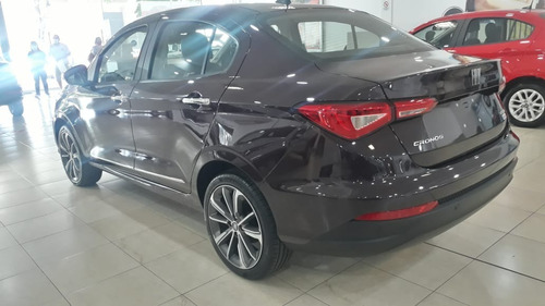Fiat Cronos 1.8 16v Precision