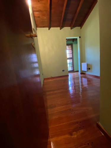 Imagen 5 de 21 de Venta De Chalet En Ituzaingo Norte