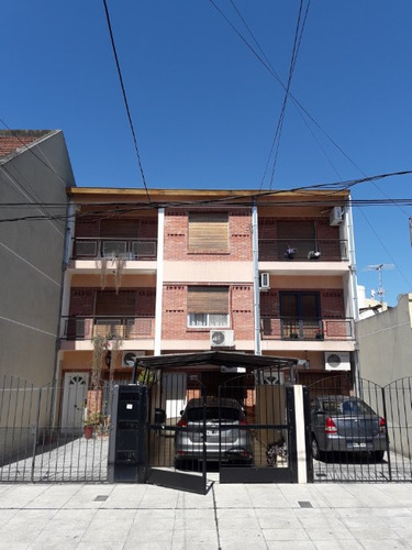 Triplex En Venta En Ramos Mejia Sur