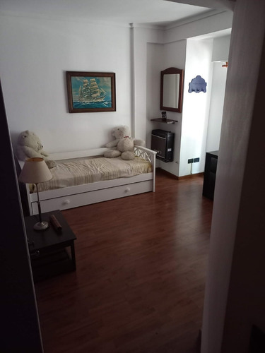 Imagen 6 de 27 de Semipiso De 3 Ambientes Con Dependencia