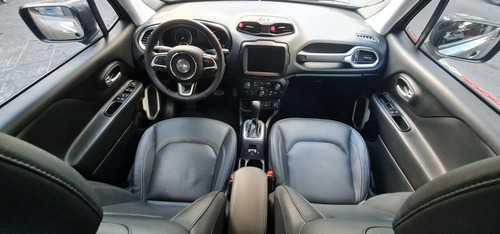 Imagen 10 de 15 de Jeep Renegade 2019 1.8 Longitude At6
