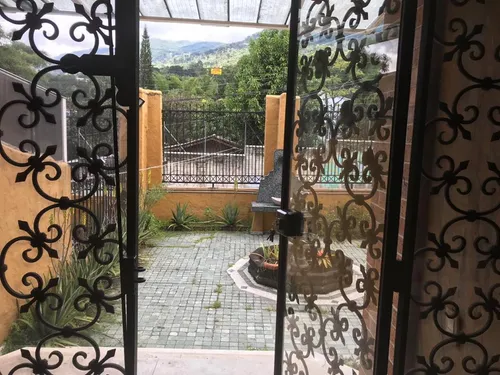 Casa Excelente Ubicacion Y Precio