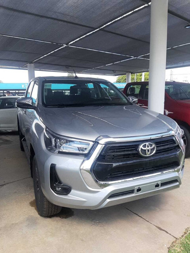 Toyota Hilux 2.8 204cv Srv Automática 4x2 Okm