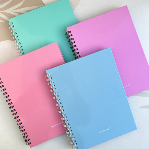 Cuaderno Univ A4 Colores Pasteles E Intensos Rayados 100hj Color Rosa pastel