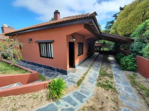 Chalet A 200 M Del Mar. Gran Capacidad Con Depto Trasero