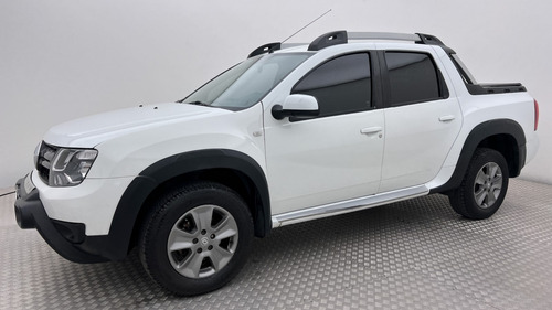 Renault Duster Oroch 2.0 Outsider Plus