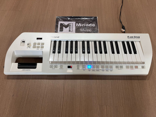 Teclado Sintetizador Roland Lucina Ax 09 (Usado)