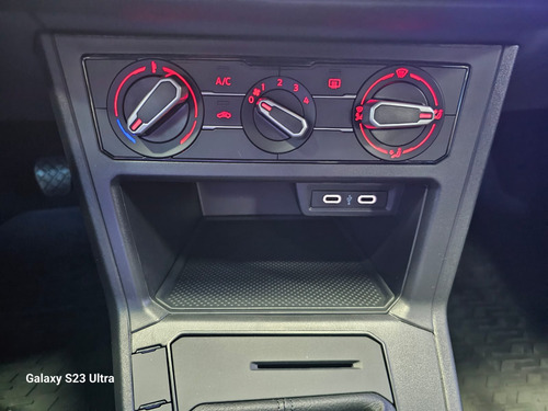 Volkswagen Polo 1.6 Msi Track