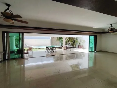 Espectacular Propiedad En Venta En Montebello (fvc-2589)