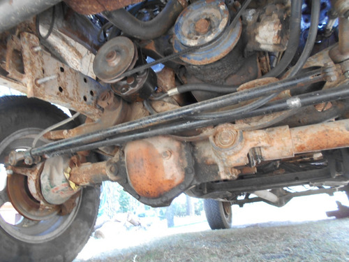 Imagen 13 de 15 de Jeep Gladiator T-80 4x4