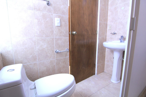 Imagen 8 de 13 de Casa En Condominio 3 Rec, 3baños, Estudio, Terraza