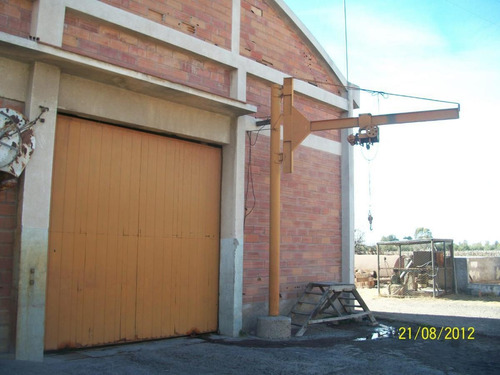 Imagen 2 de 13 de Bodega - Chapanay