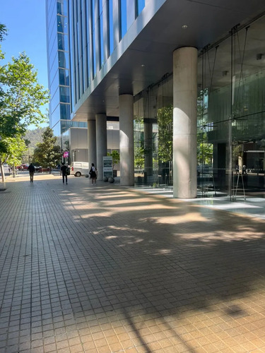 Local Comercial Con Terraza Para Habilitar En Providencia