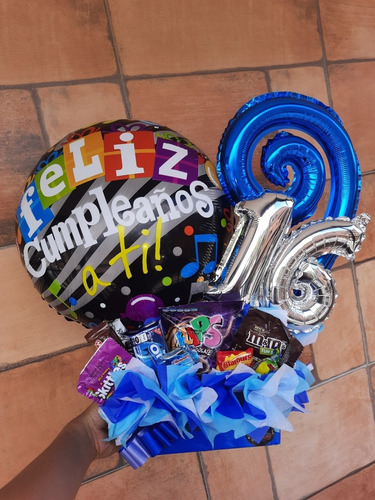 Imagen 6 de 10 de Arreglos De Globos Para Cumpleaños Aniversarios Mamá Niños