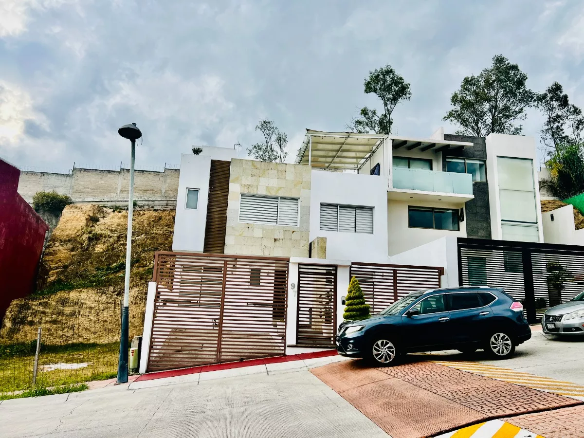 Casa En Venta O Renta Lomas Verdes 6a Sección, Hermosa, Con Excelentes Espacios Muy Amplios Y Bien Aprovechados