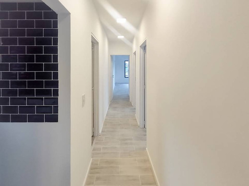 Imagen 13 de 30 de Moderna Casa De 4 Ambientes A Estrenar En Venta En San Ramiro, Pilar Del Este