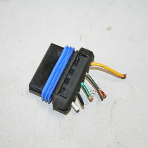 Plug Conector Do Motor Limpador Para-brisa Astra 99-02 (Usado)