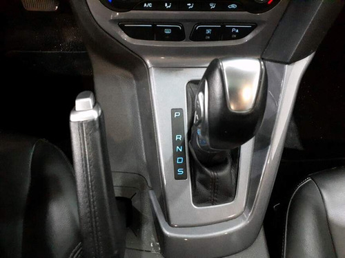 Ford Focus 2.0 TITANIUM SEDAN 16V FLEX 4P AUTOMÁTICO