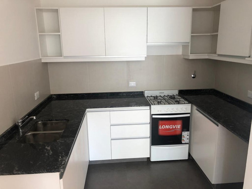 Imagen 5 de 8 de Departamento - Olivos-vias/rio