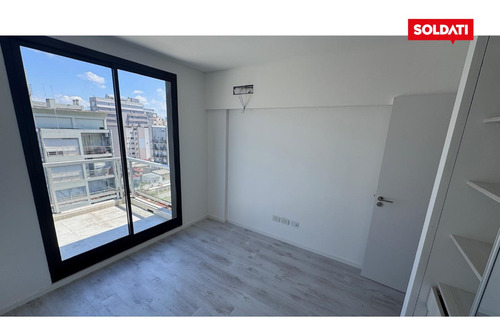 Duplex 3 Ambientes Al Frente En Venta - Parque Centenario, Espai Centenario