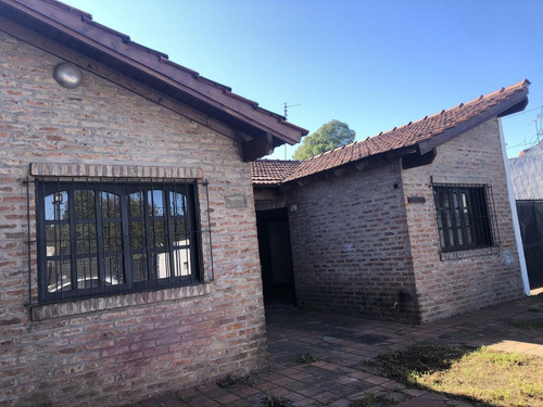 Imagen 5 de 18 de Chalet Ph Frente - Ituzaingó Norte - Proximo A Ratti - Oportunidad - Venta
