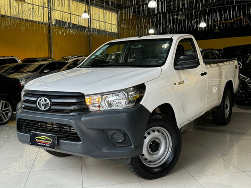 Toyota Hilux 2.8 D-4D TURBO DIESEL CS 4X4 MANUAL