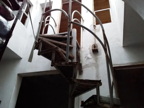 Venta Local Comercial Con Vivienda Centro