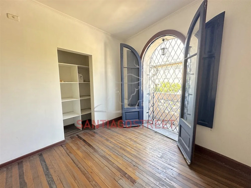 Oficina En Venta En Providencia 4 Pisos