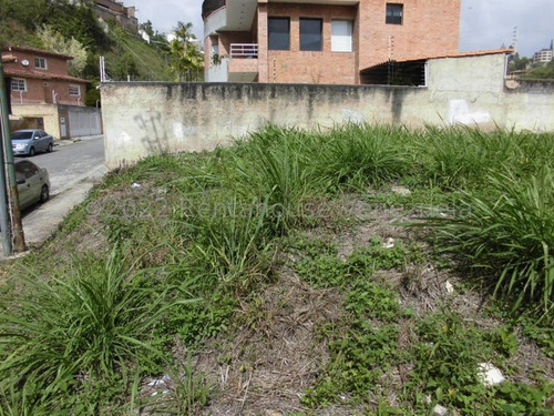 Excelente Parcela De Terreno Plana, En Venta En Alto Hatillo, Mls 25-23605, Isabel Salon.