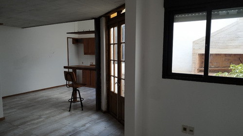 Imagen 2 de 9 de Meljem Propiedades Vende Apto 1 Dormitorio En Tres Cruces