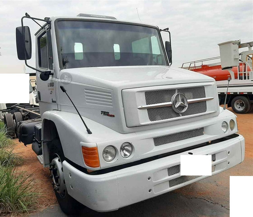 Imagem 3 de 9 de Mercedes Benz 1318 2009 4x2 Chassi (único Dono)