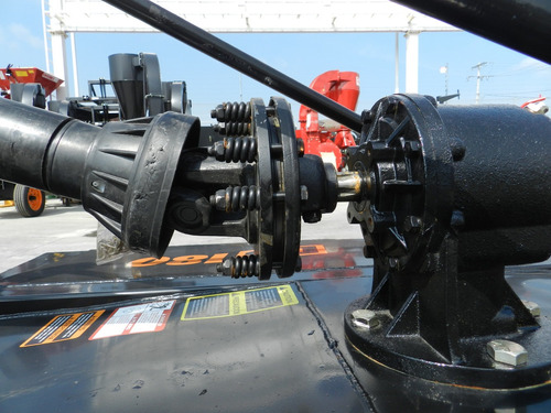 Imagen 6 de 12 de Desvaradora Chapoleadora Cortadora De 1.80 Bison P Tractor